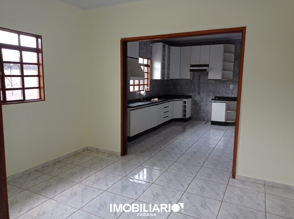 Residência para  Venda em Umuarama pela Imobiliária Amizade