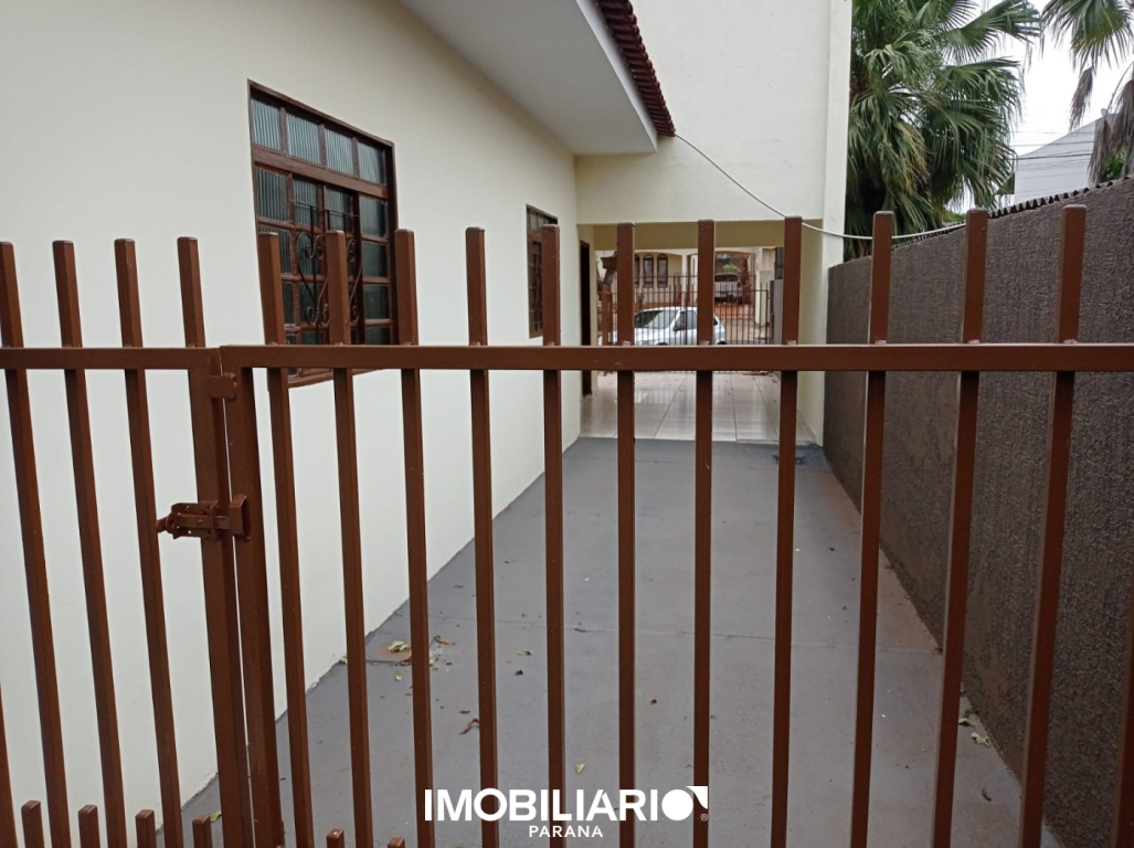 Residência para  Venda em Umuarama pela Imobiliária Amizade