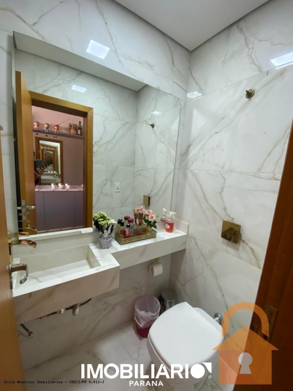 Residência para  Venda em Campo Mourão pela Grola Negócios Imobiliários