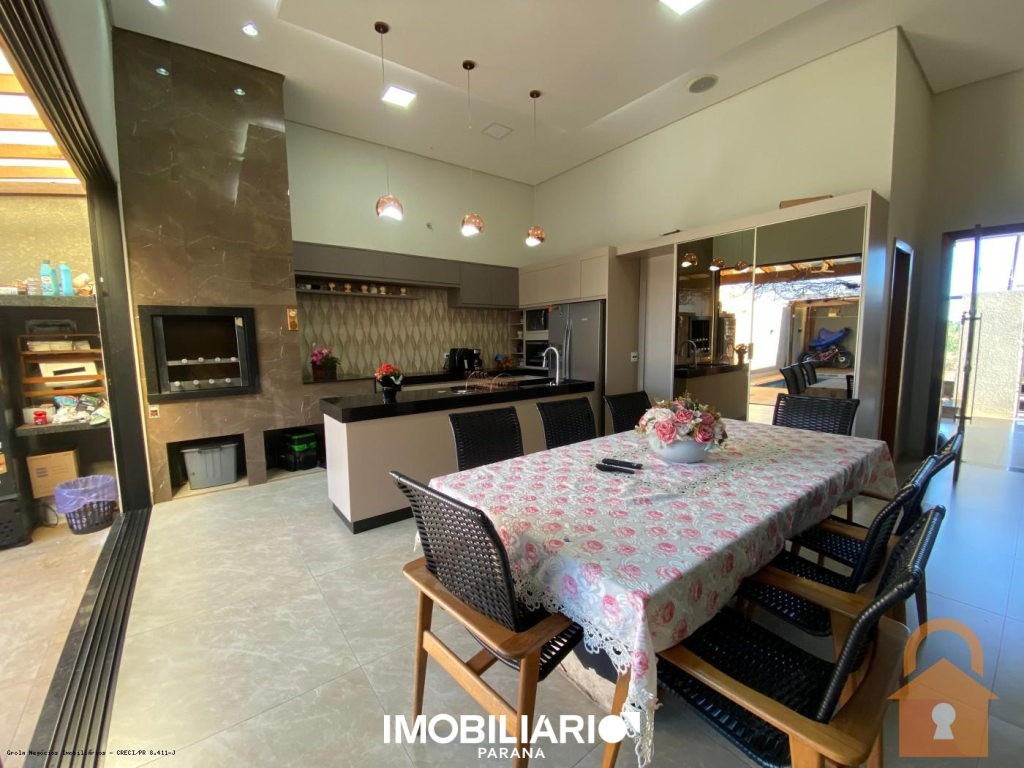 Residência para  Venda em Campo Mourão pela Grola Negócios Imobiliários