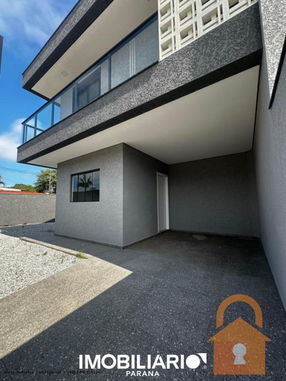 Sobrado para  Venda em Matinhos pela Grola Negócios Imobiliários