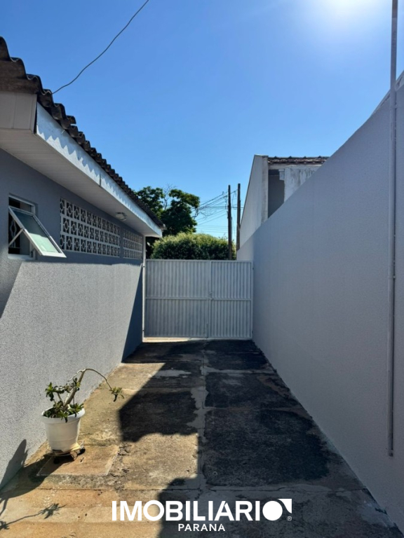 Residência para  Venda em Umuarama pela Imobiliária Amizade