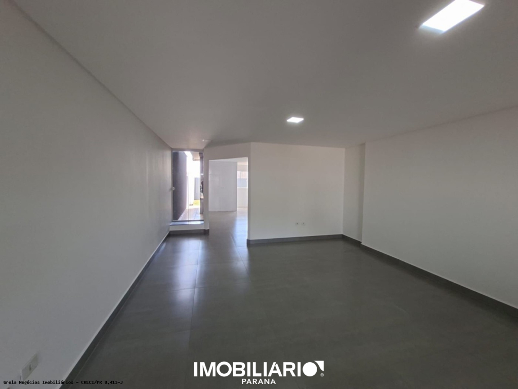 Sobrado para  Alugar em Campo Mourão pela Grola Negócios Imobiliários