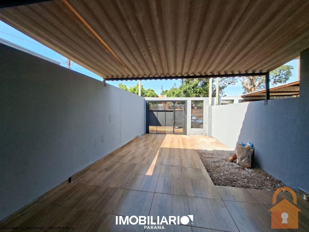Sobrado para  Venda em Campo Mourão pela Grola Negócios Imobiliários