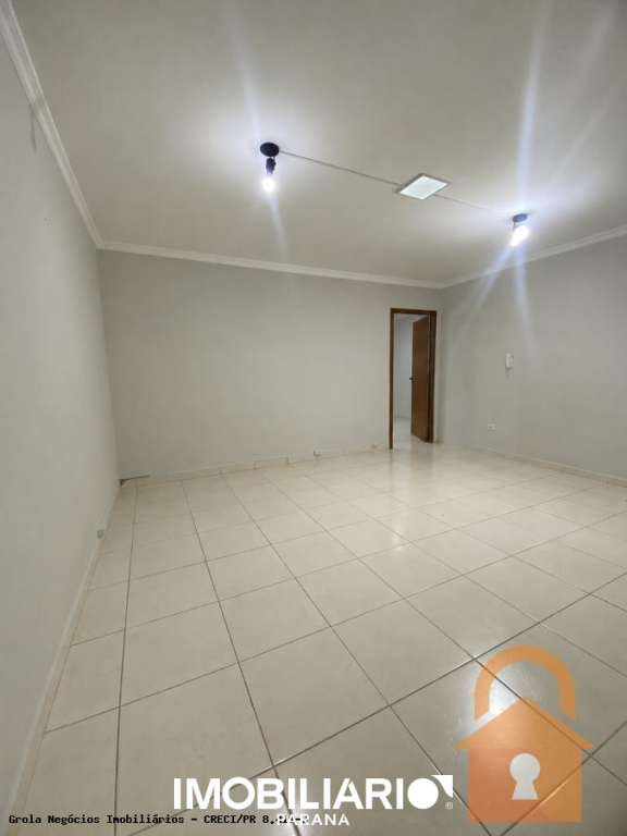 Sala Comercial para  Alugar em Campo Mourão pela Grola Negócios Imobiliários