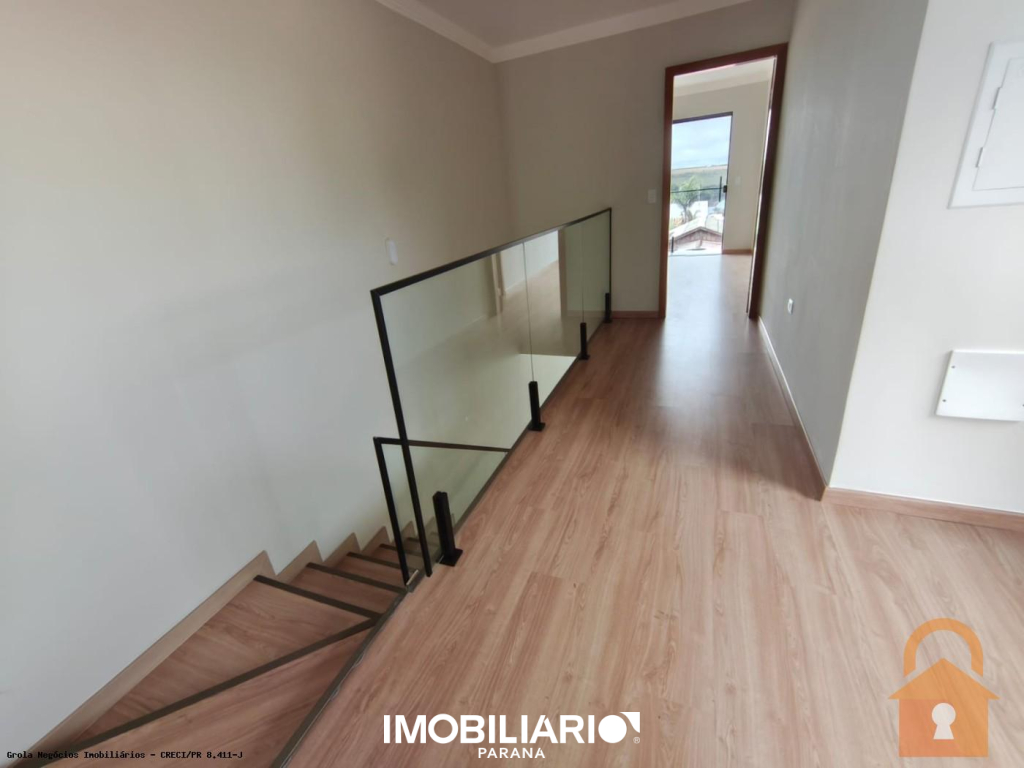 Sobrado para  Venda em Campo Mourão pela Grola Negócios Imobiliários