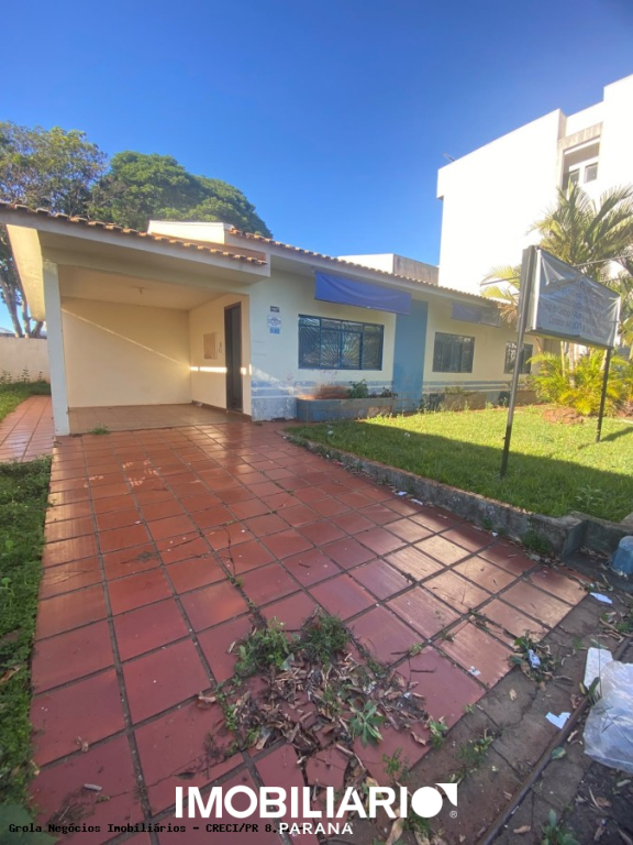 Residência para  Alugar em Campo Mourão pela Grola Negócios Imobiliários