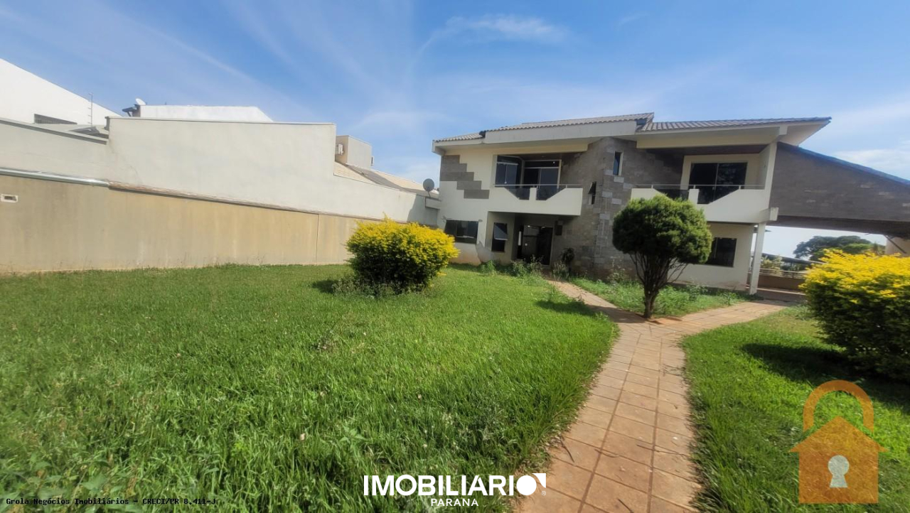 Sobrado para  Venda em Campo Mourão pela Grola Negócios Imobiliários