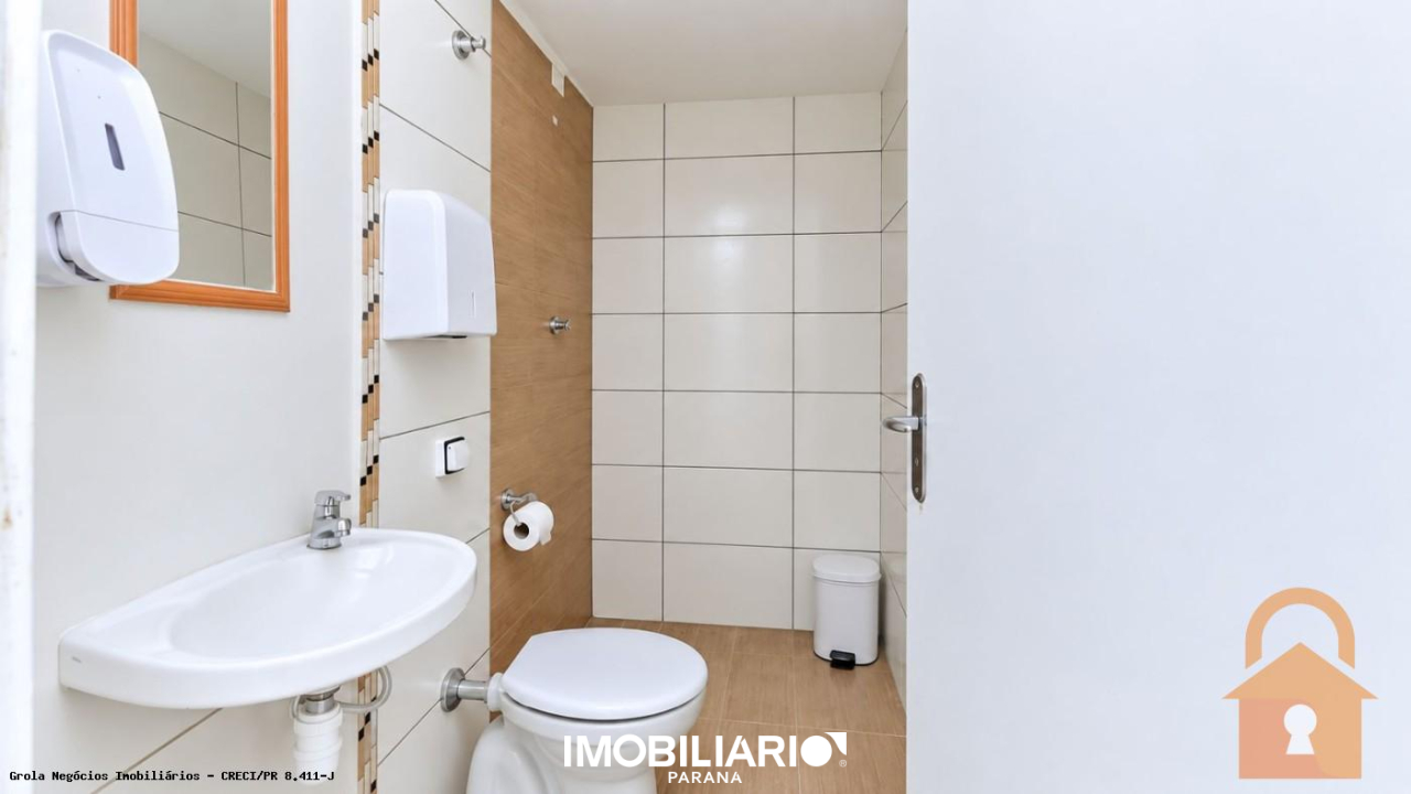 Prédio Comercial para  Venda em Curitiba pela Grola Negócios Imobiliários