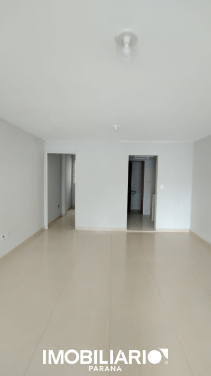 Sala Comercial para  Alugar em Umuarama pela Bom Imóveis