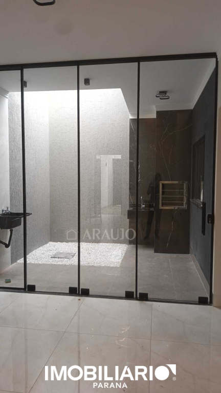 Residência para  Venda em Umuarama pela Araujo