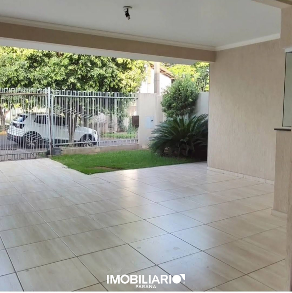 Residência para  Venda em Umuarama pela Bom Imóveis