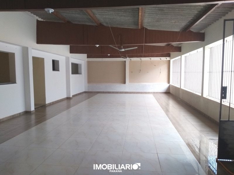 Área de Serviço/ Churrasqueira 