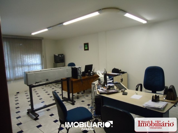 Salão Comercial para  Venda em Umuarama pela Ilto Marchi