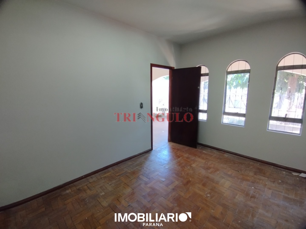 Residência para  Alugar em Umuarama pela Imobiliária Triangulo