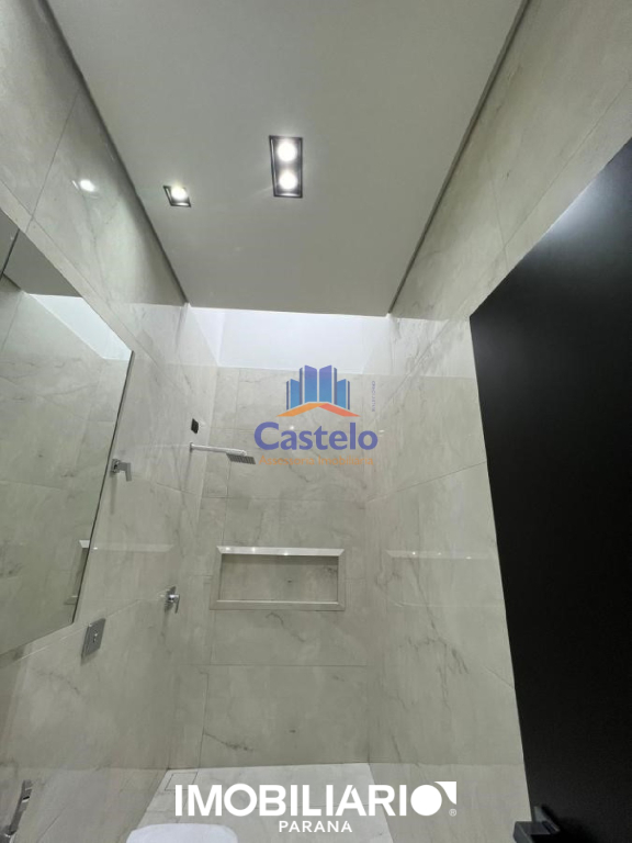 Residência para  Venda em Umuarama pela Castelo Assessoria Imobiliária