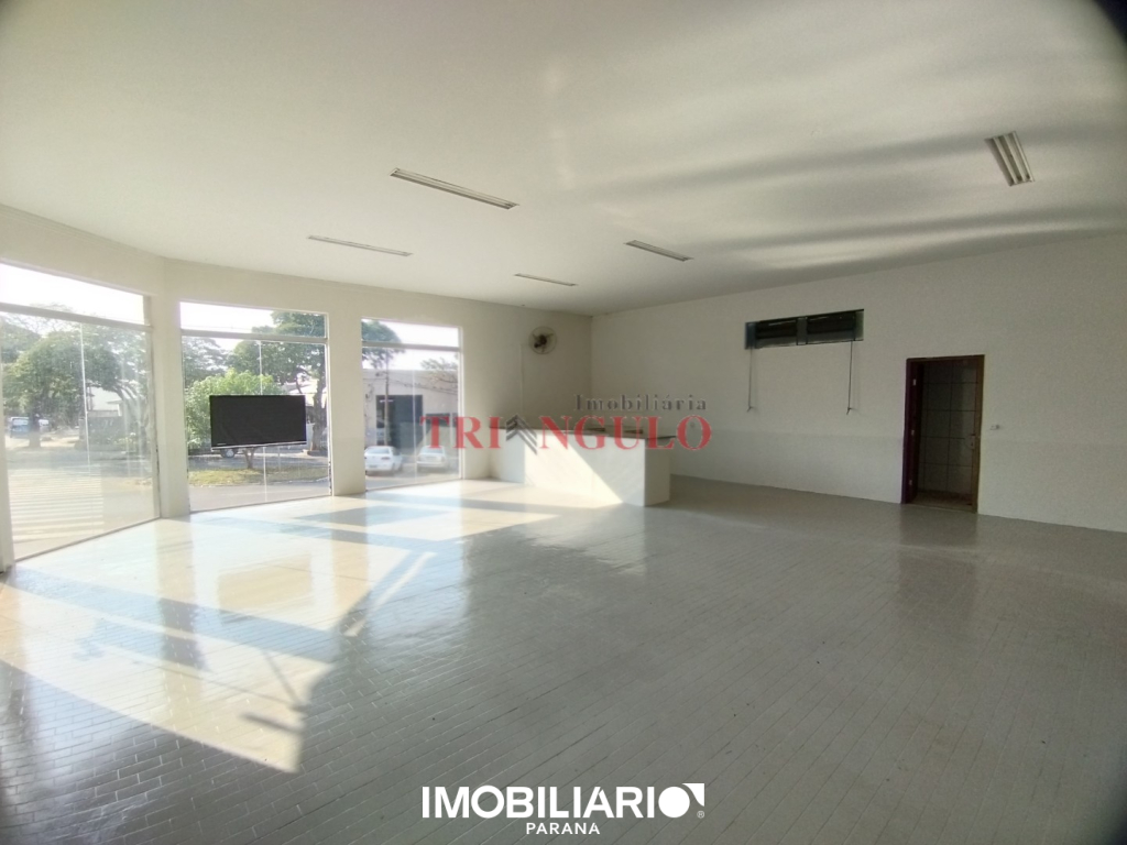 Prédio Comercial para  Venda em Umuarama pela Imobiliária Triangulo