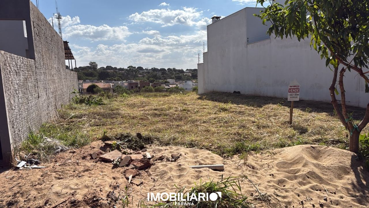 Terreno para  Venda em Umuarama pela Imobiliária Triangulo