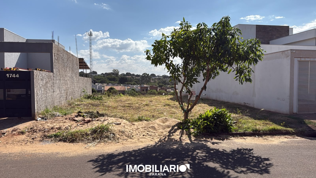 Terreno para  Venda em Umuarama pela Imobiliária Triangulo