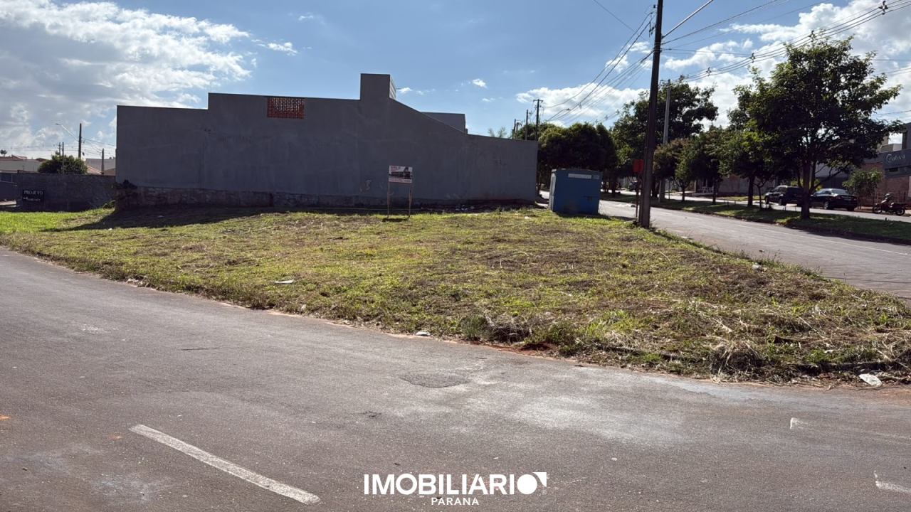 Terreno para  Venda em Umuarama pela Imobiliária Triangulo