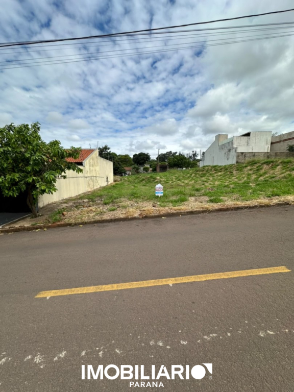 Terreno para  Venda em Umuarama pela Imobiliária Triangulo