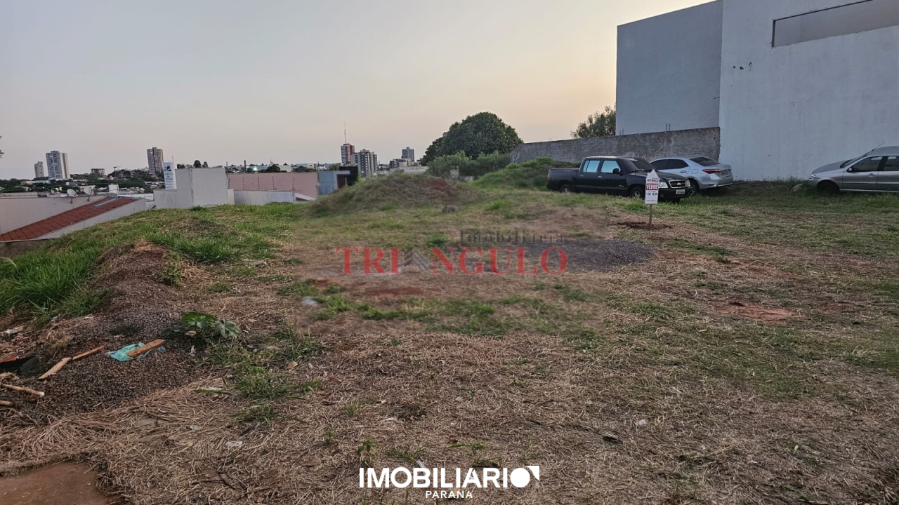 Terreno para  Venda em Umuarama pela Imobiliária Triangulo