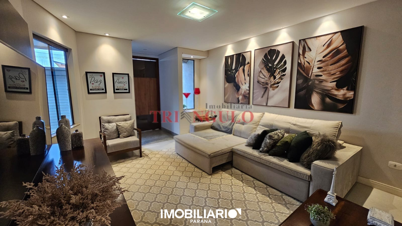 Sobrado para  Venda em Umuarama pela Imobiliária Triangulo