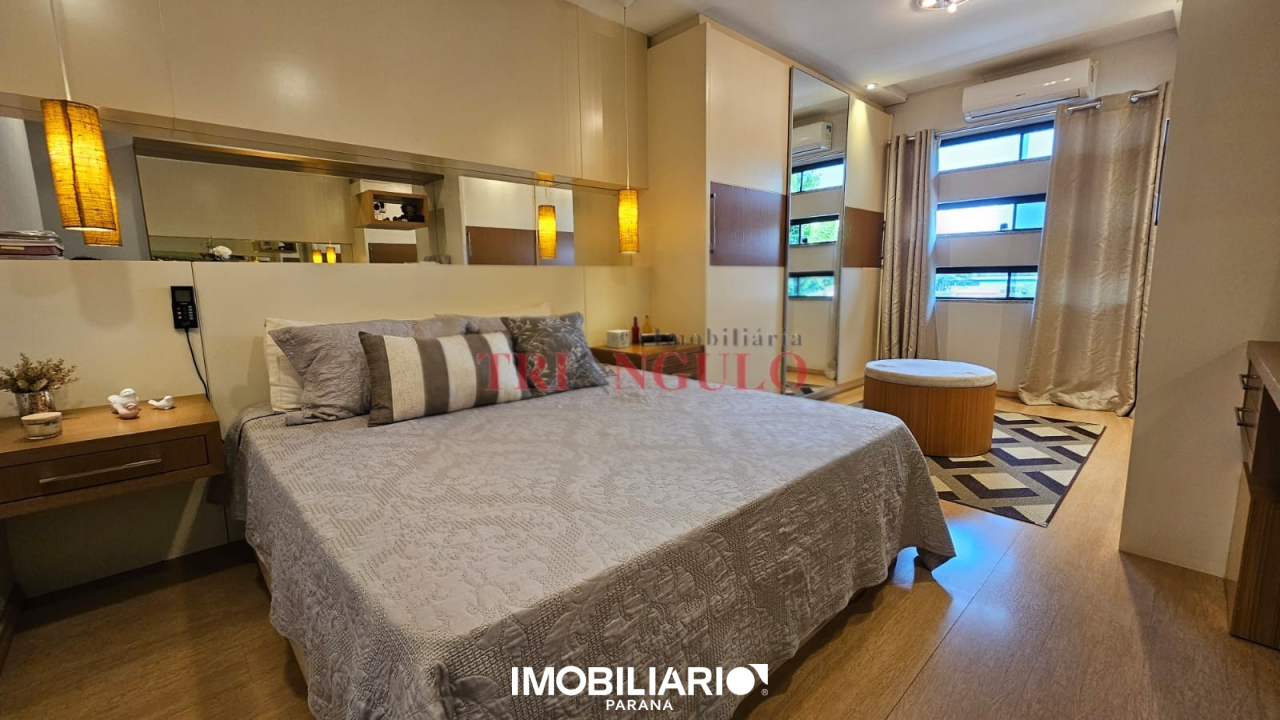 Sobrado para  Venda em Umuarama pela Imobiliária Triangulo