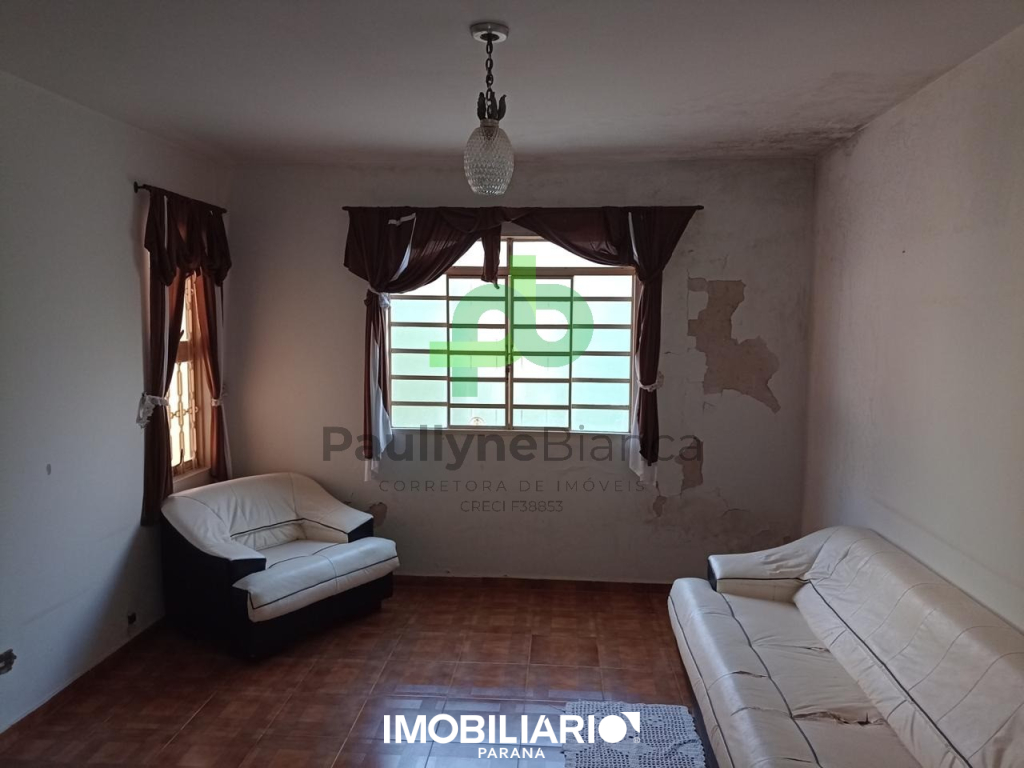 Sobrado para  Venda em Umuarama pela Paullyne Bianca corretora de imóveis