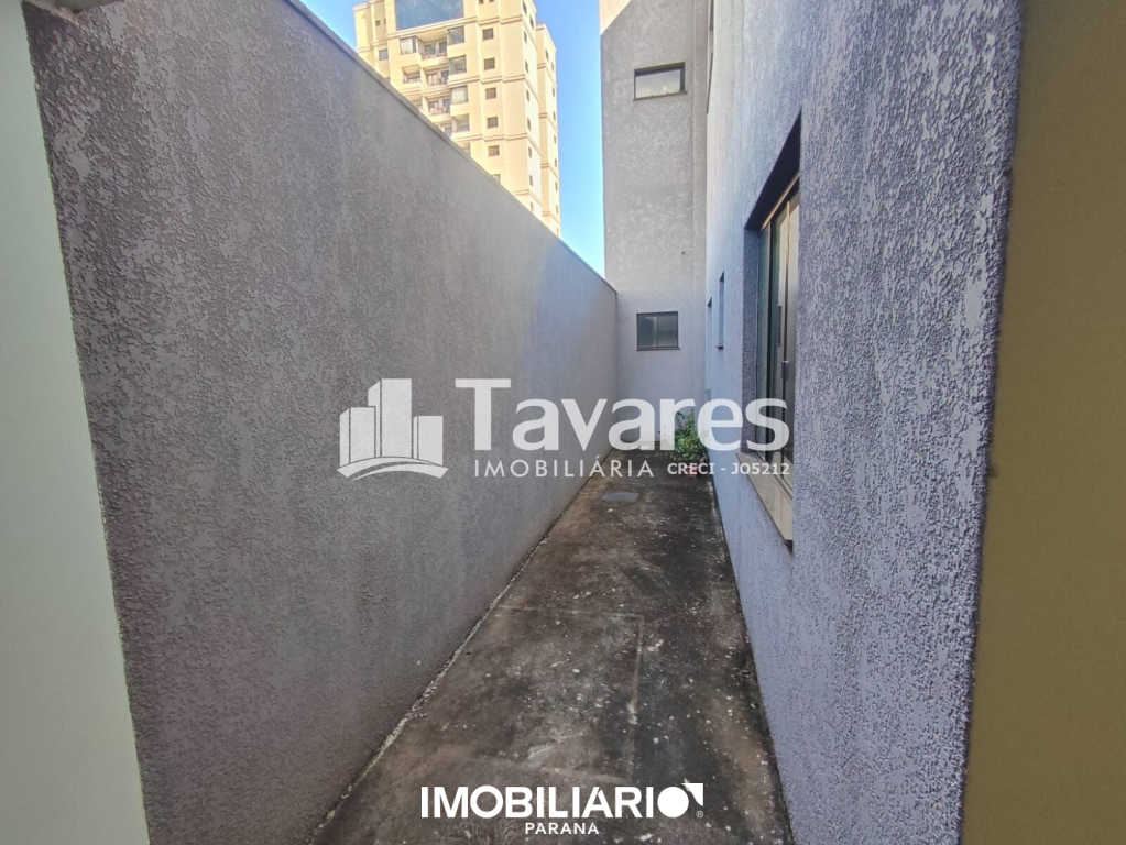 Sobrado para  Venda em Umuarama pela Tavares