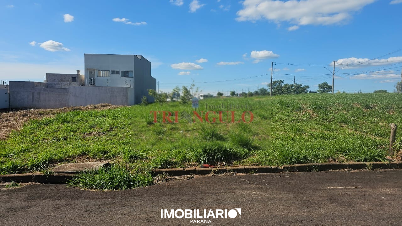 Terreno para  Venda em Umuarama pela Imobiliária Triangulo