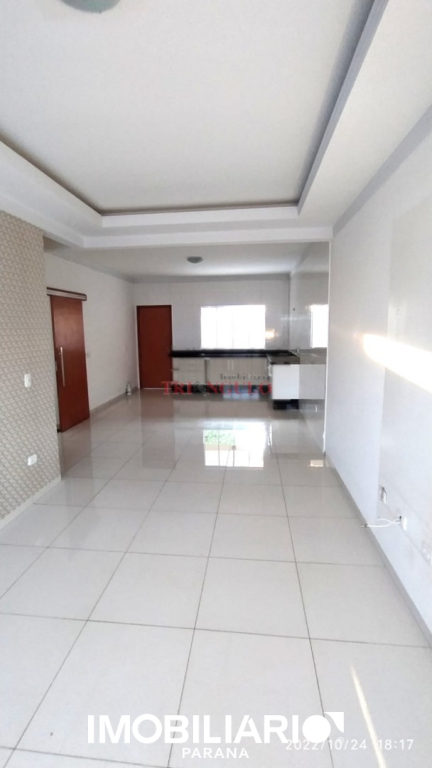 Sobrado para  Venda em Umuarama pela Imobiliária Triangulo