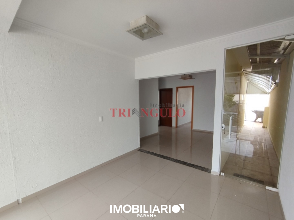 Residência para  Alugar em Umuarama pela Imobiliária Triangulo