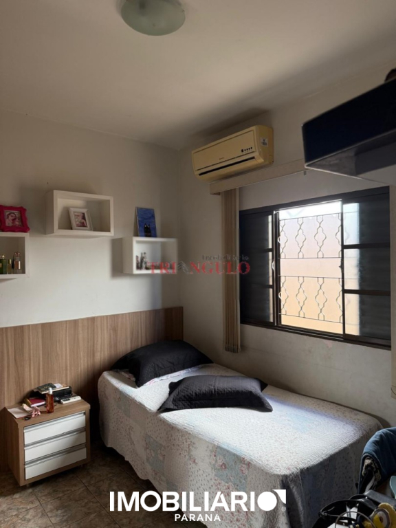 Residência para  Venda em Umuarama pela Imobiliária Triangulo