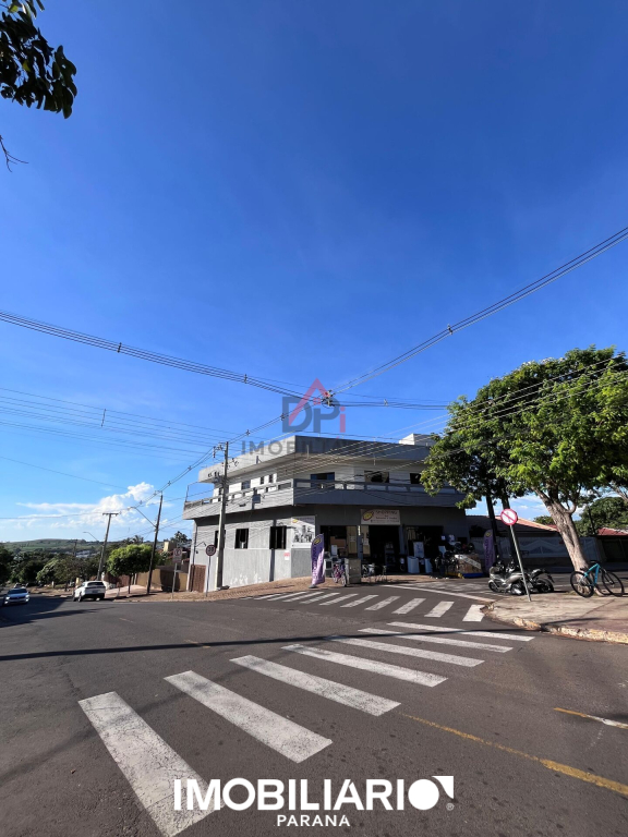 Sobrado para  Venda em Umuarama pela DPI Imobiliária