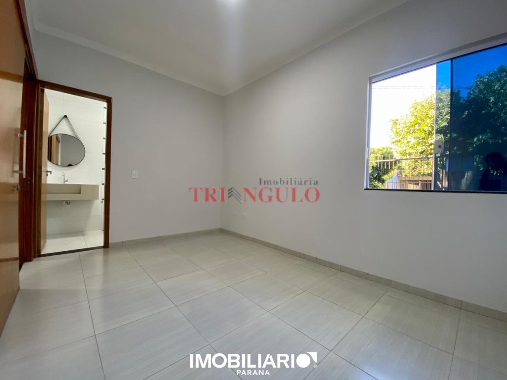 Residência para  Venda em Umuarama pela Imobiliária Triangulo