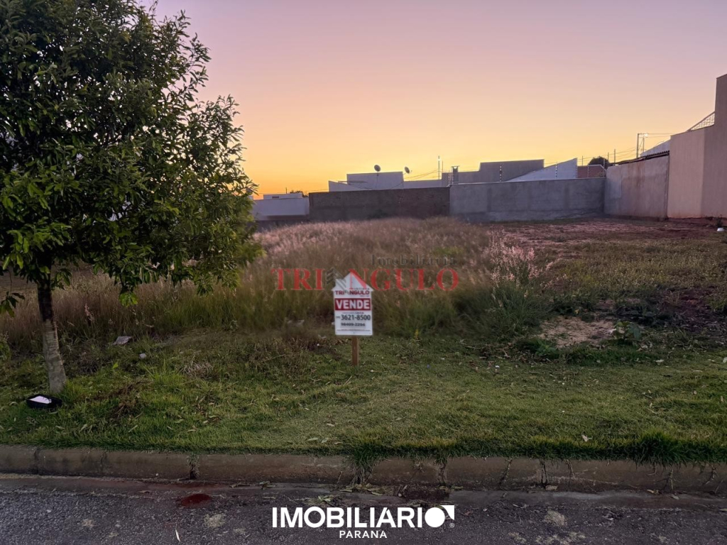 Terreno para  Venda em Umuarama pela Imobiliária Triangulo