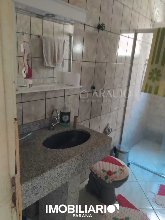 Residência para  Venda em Umuarama pela Araujo