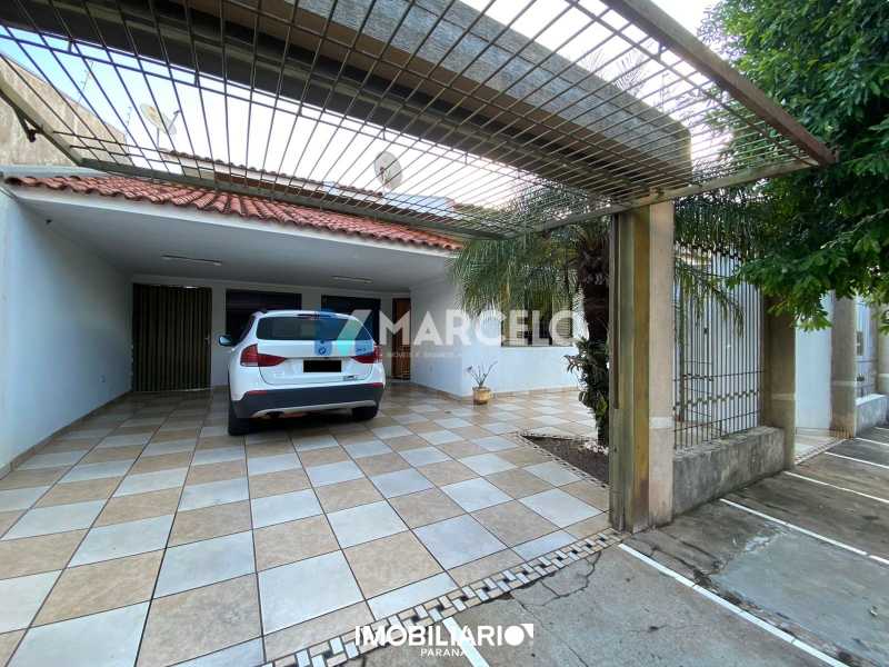 Residência para  Venda em Umuarama pela Marcelo