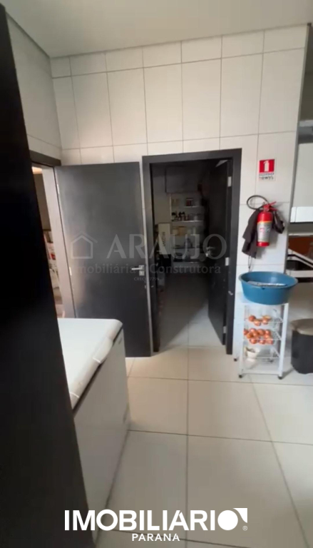 Sobrado para  Venda em Maria Helena pela Araujo