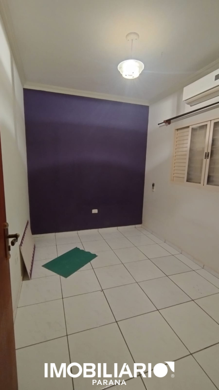 Residência para  Alugar em Umuarama pela Bom Imóveis
