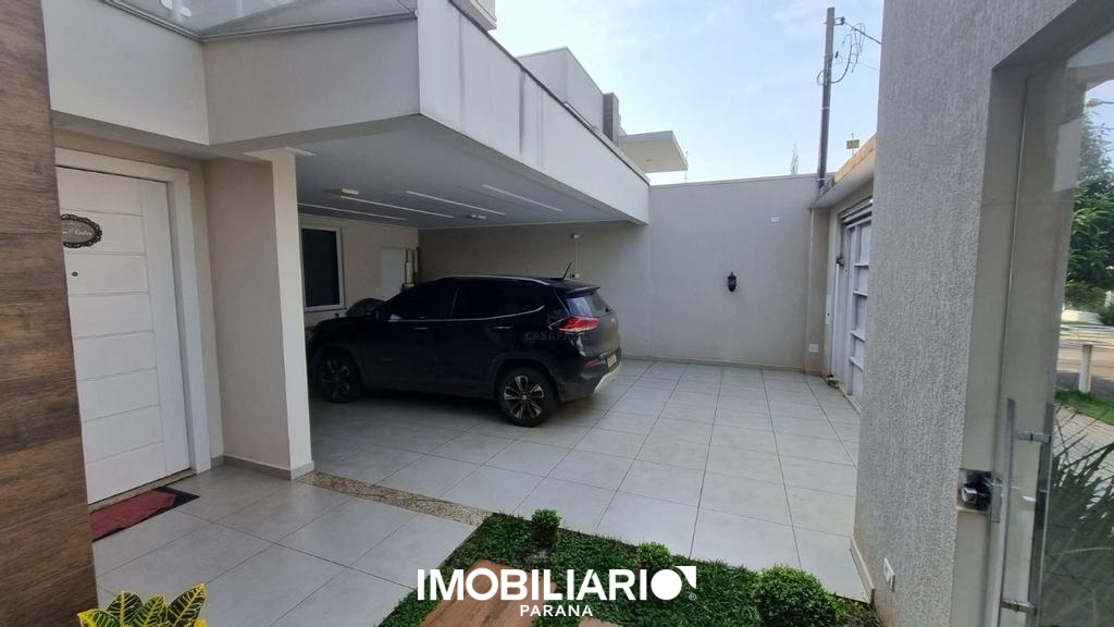 Sobrado para  Venda em Campo Mourão pela Casa fácil