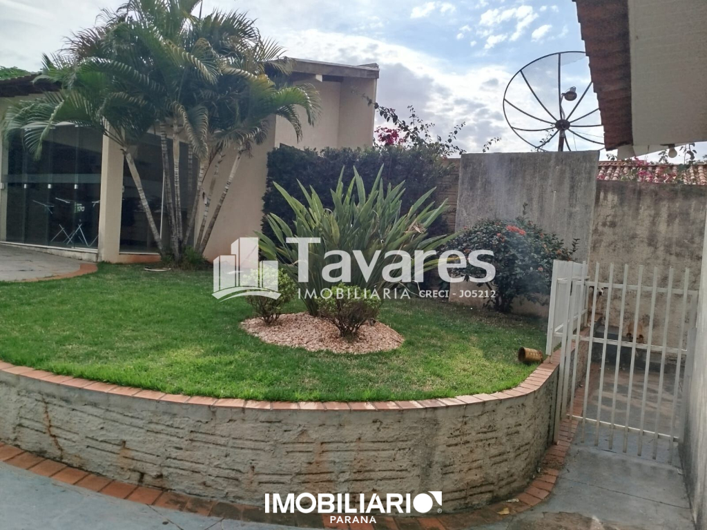 Residência para  Venda em Umuarama pela Tavares