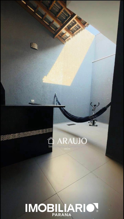 Residência para  Venda em Umuarama pela Araujo