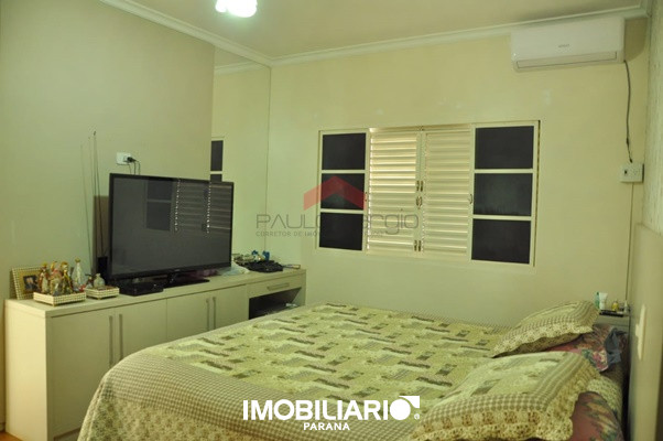 Sobrado para  Venda em Umuarama pela Paulo Sergio