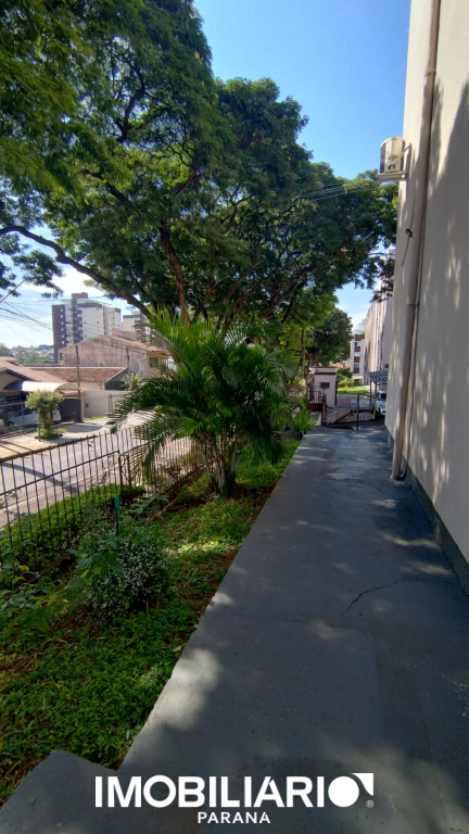 Apartamento para  Alugar em Umuarama pela Bom Imóveis