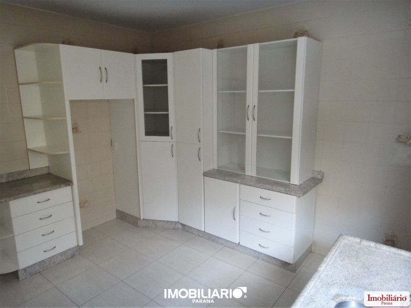 Residência para  Venda em Umuarama pela Caetano & Otávio