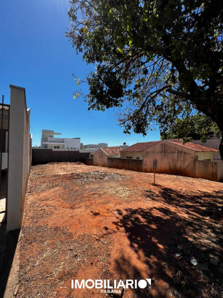 Terreno para  Venda em Umuarama pela Caetano & Otávio