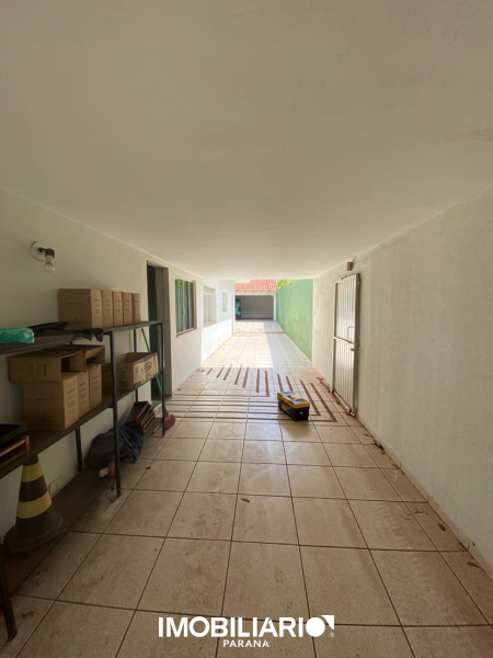 Residência para  Venda em Umuarama pela Caetano & Otávio