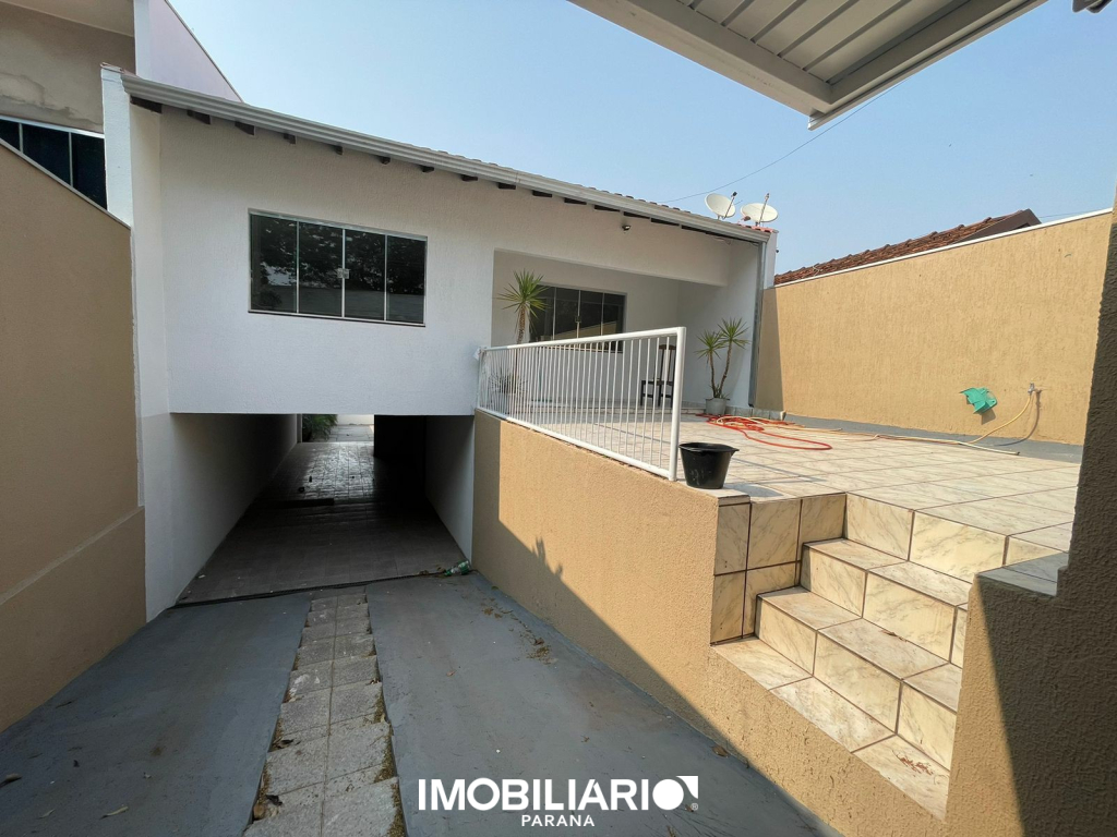 Residência para  Venda em Umuarama pela Garcia Imóveis